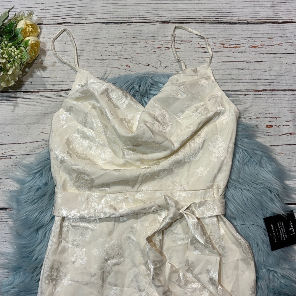 NWT Lulus Modern Passion Ivory Floral Satin Jacquard Ruffled Midi Dress - Picture 9 of 9